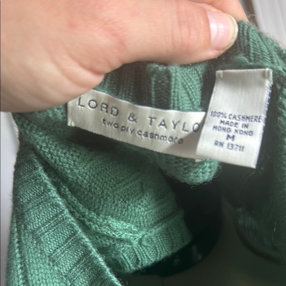 Lord & Taylor Sage Cashmere Knit - Picture 2 of 3